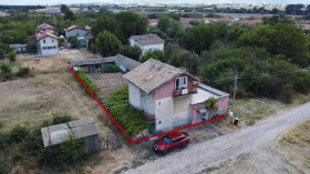КЪЩА, 120 m2