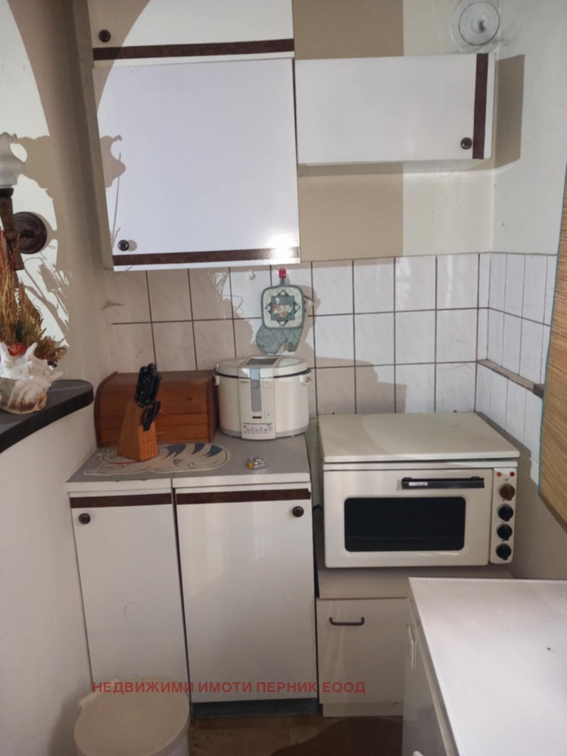 Продава 2-СТАЕН, гр. Перник, Тева, снимка 7 - Апартаменти - 53365624
