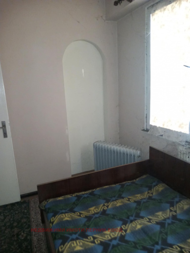 Продава 2-СТАЕН, гр. Перник, Тева, снимка 3 - Апартаменти - 53365624