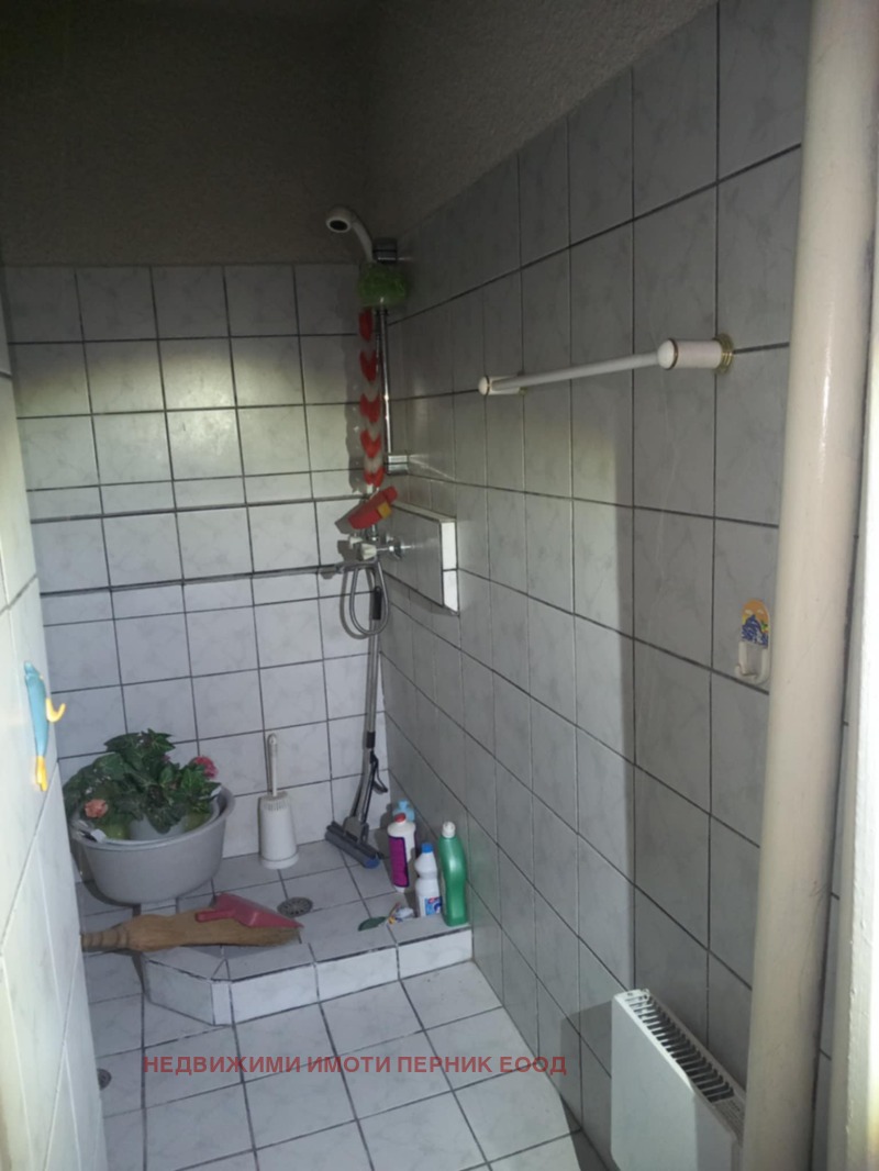 Продава 2-СТАЕН, гр. Перник, Тева, снимка 10 - Апартаменти - 53365624