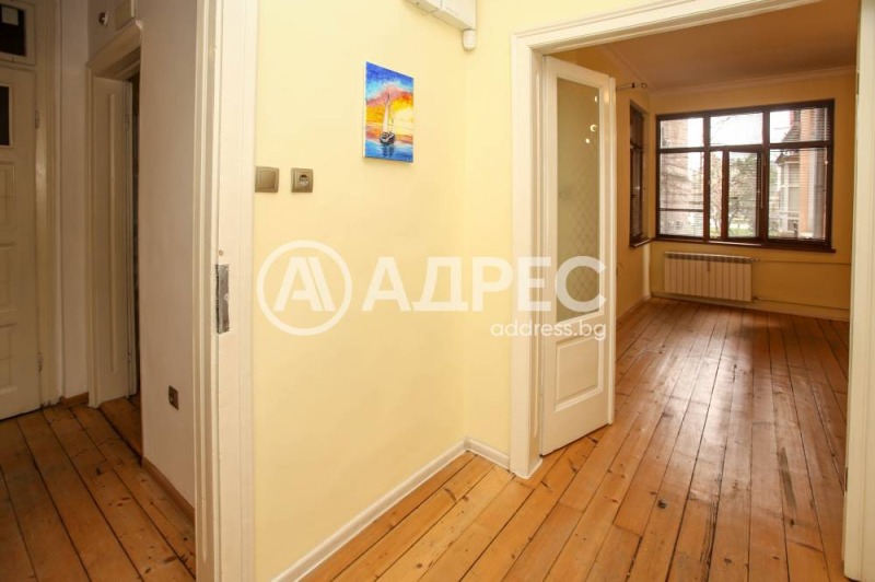 Na prodej  2 ložnice Sofia , Centar , 85 m2 | 34353624 - obraz [2]