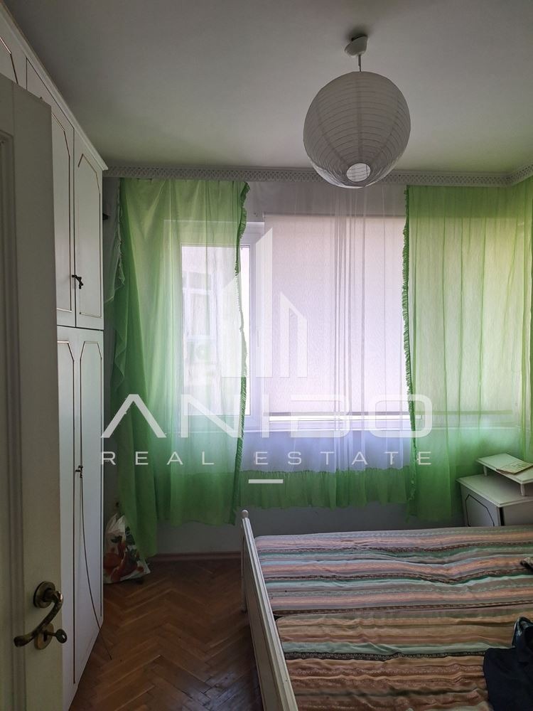 Продава МНОГОСТАЕН, гр. Варна, Център, снимка 9 - Апартаменти - 54868210