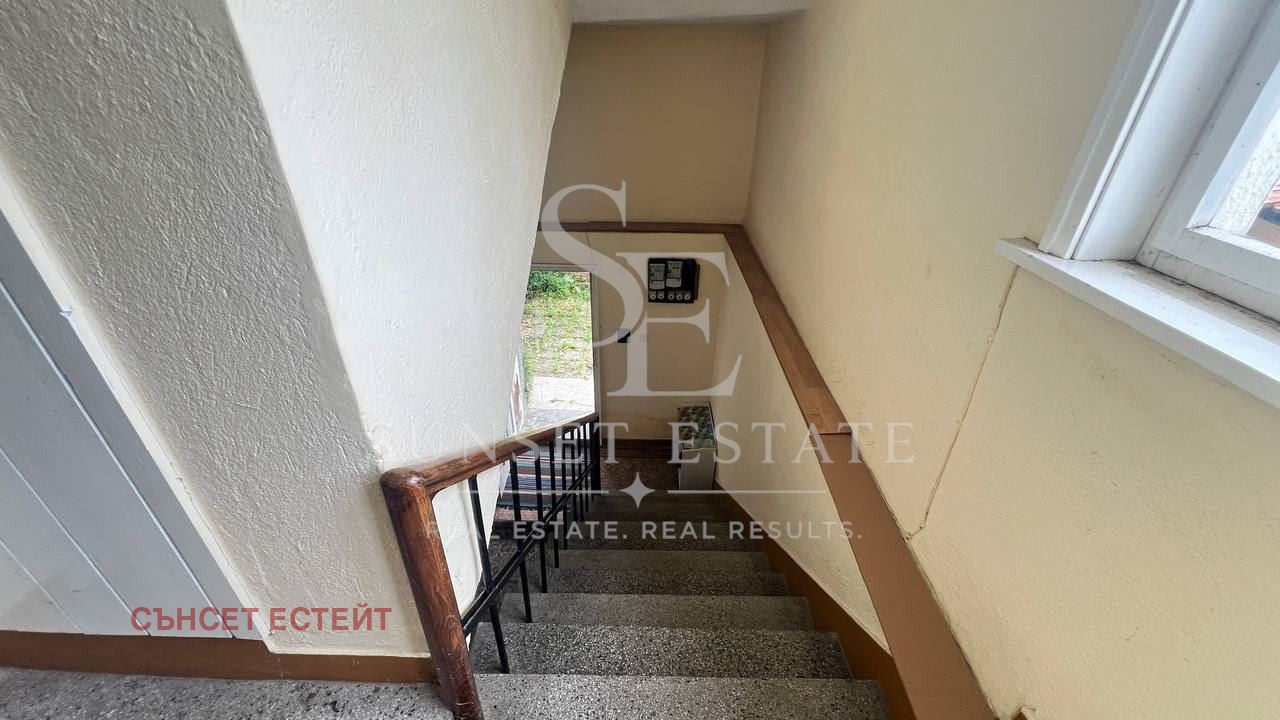 Продава КЪЩА, гр. Средец, област Бургас, снимка 15 - Къщи - 55096930