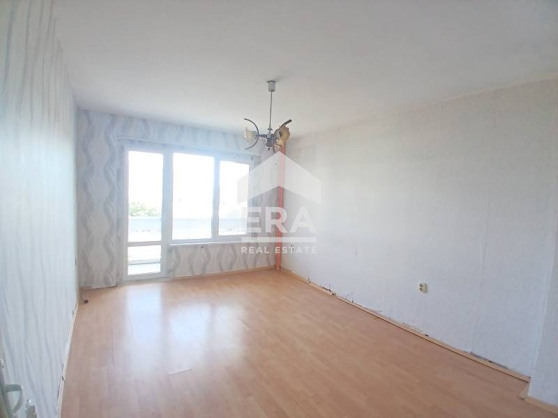 Продава  3-стаен град Варна , Левски 2 , 75 кв.м | 86419258 - изображение [2]