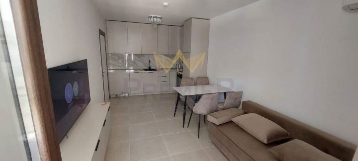 Продава 2-СТАЕН, гр. Свети Влас, област Бургас