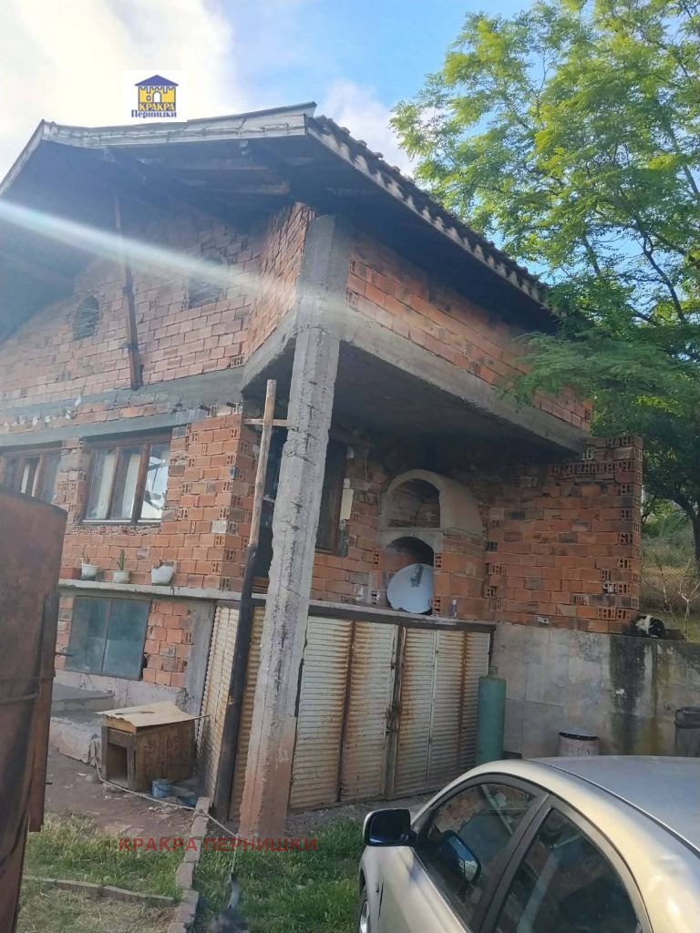 Продава КЪЩА, с. Ракиловци, област Перник, снимка 8 - Къщи - 55540277