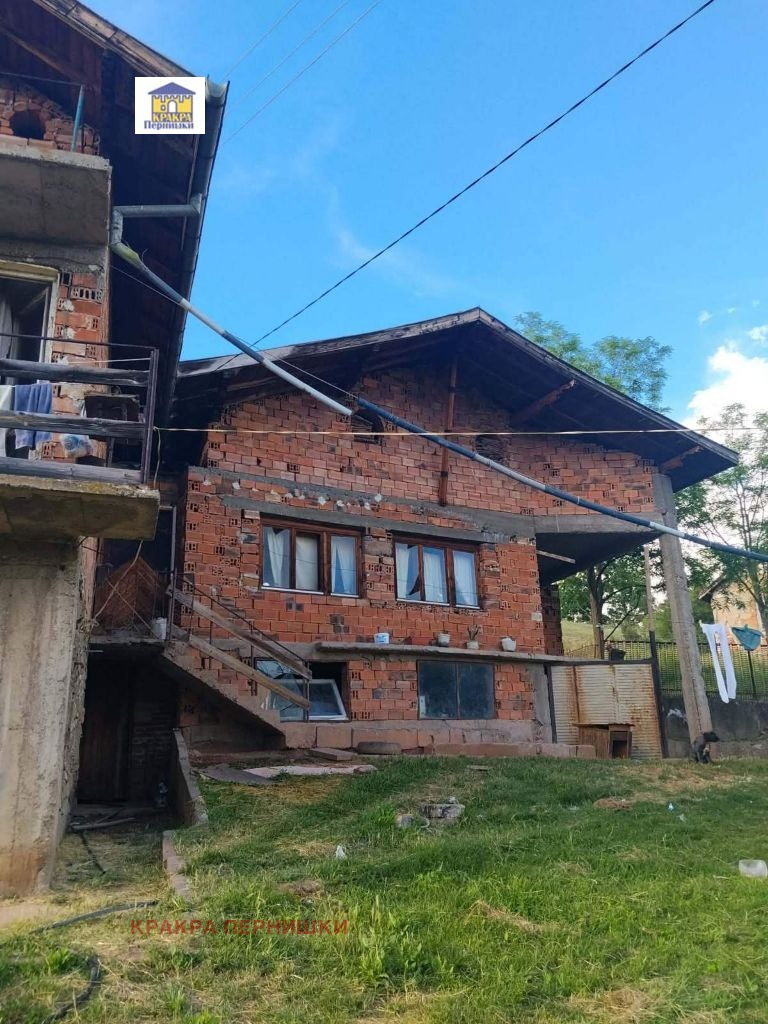 Продава КЪЩА, с. Ракиловци, област Перник, снимка 5 - Къщи - 55540277