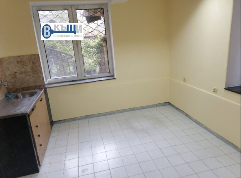 Продава 2-СТАЕН, гр. Велико Търново, Център