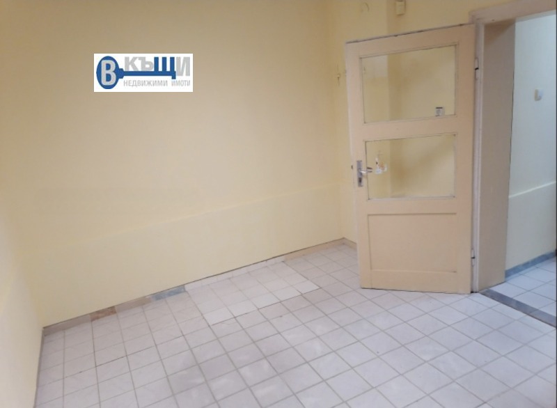 Продава 2-СТАЕН, гр. Велико Търново, Център, снимка 2 - Апартаменти - 53174931