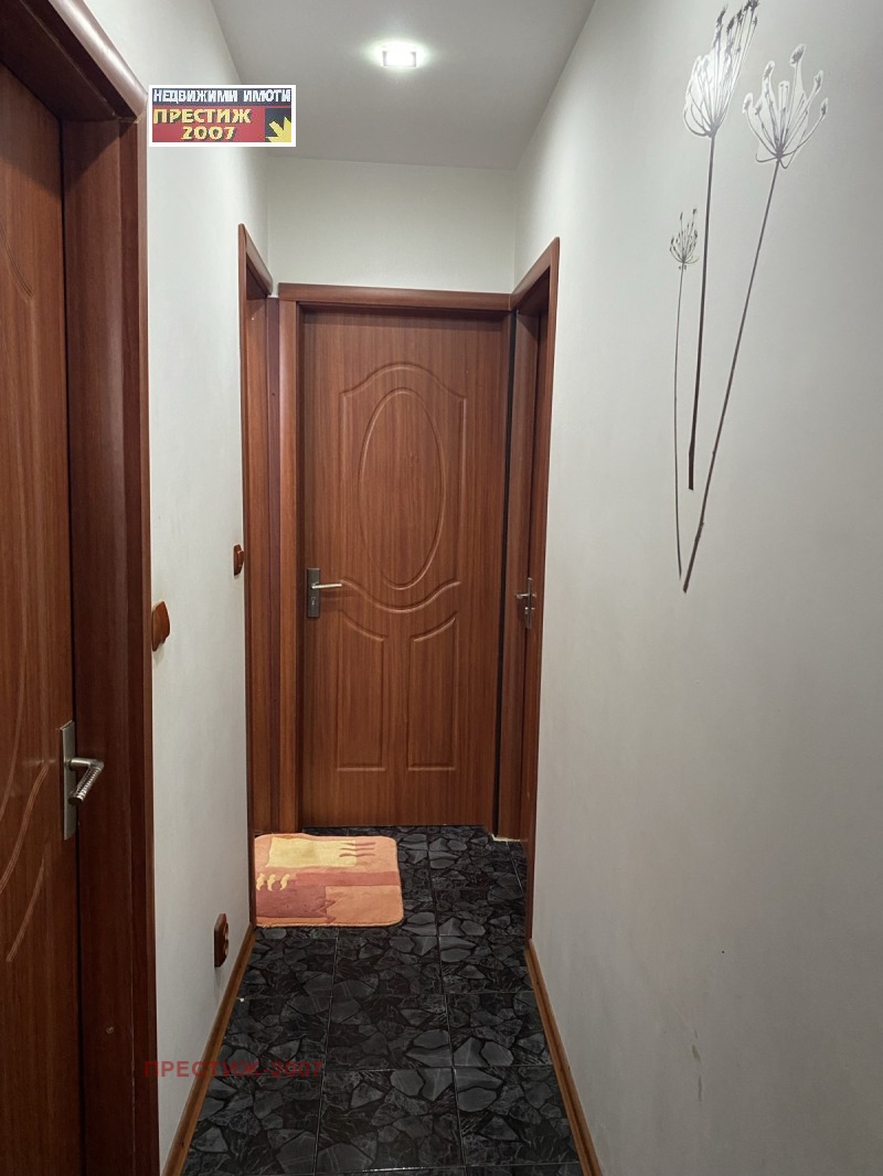 Продава  3-стаен град Шумен , 5-ти полк , 80 кв.м | 83806146 - изображение [8]