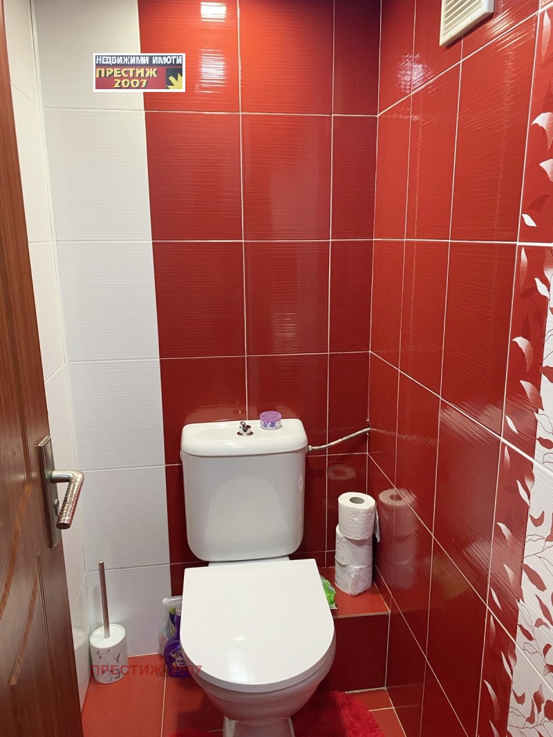Продава  3-стаен град Шумен , 5-ти полк , 80 кв.м | 83806146 - изображение [9]