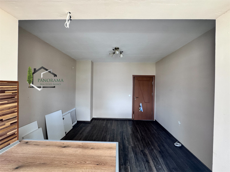 Продается  2 спальни Шумен , Болницата , 68 кв.м | 98634506 - изображение [2]