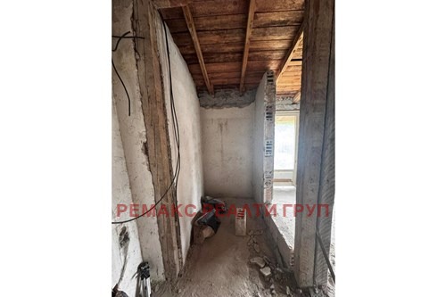 Продава КЪЩА, с. Руец, област Търговище, снимка 6 - Къщи - 55712435