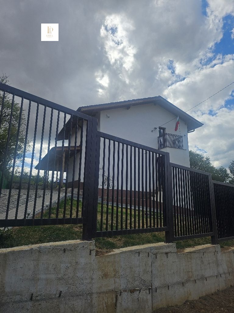 Продава КЪЩА, с. Студена, област Перник, снимка 4 - Къщи - 56180041