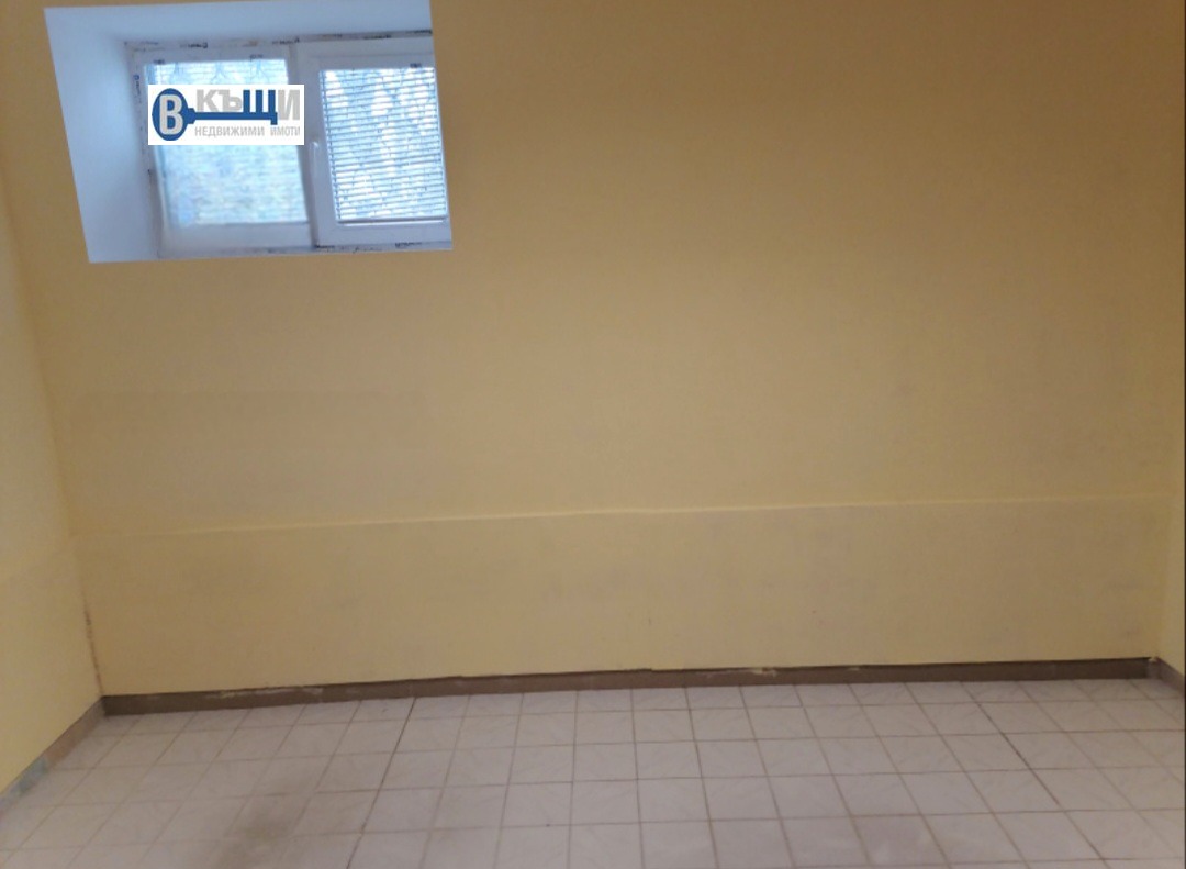 Продава 2-СТАЕН, гр. Велико Търново, Център, снимка 2 - Апартаменти - 53174931