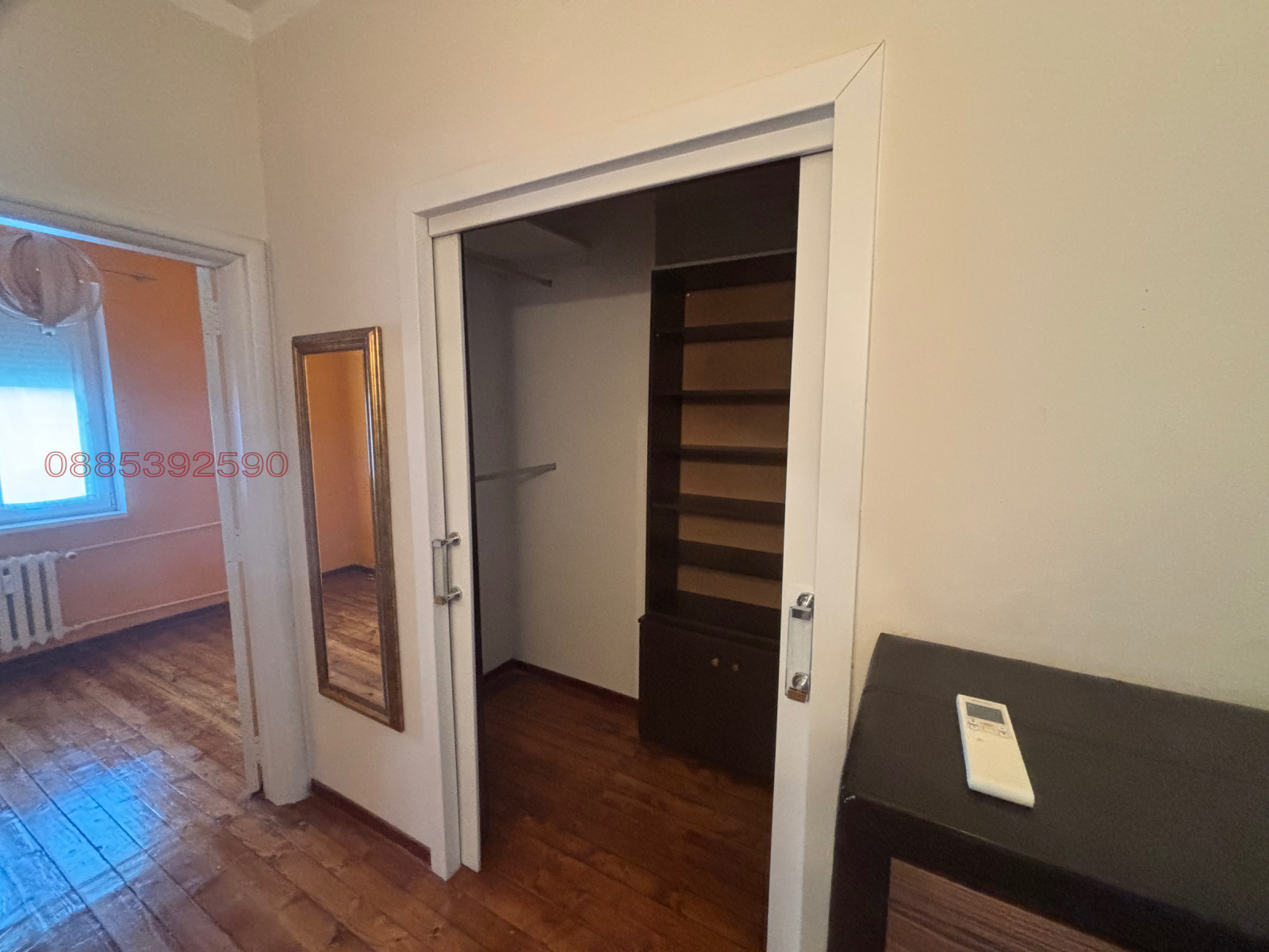 Продава 3-СТАЕН, гр. София, Център, снимка 2 - Апартаменти - 55544604