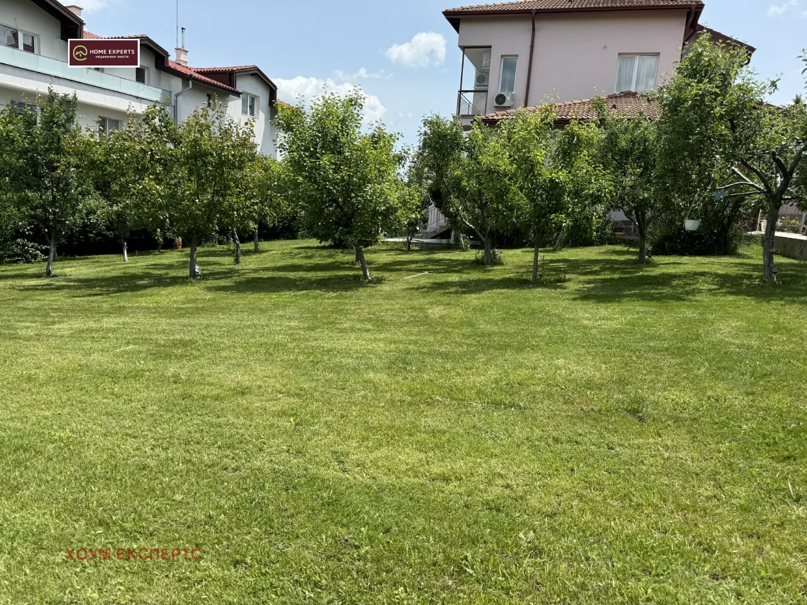 Продава КЪЩА, гр. София, Горна баня, снимка 2 - Къщи - 53638075