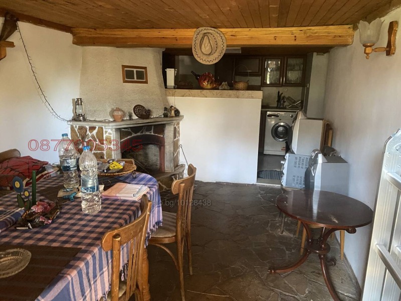 Продава КЪЩА, с. Медово, област Бургас, снимка 6 - Къщи - 52898161