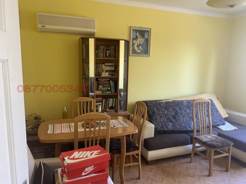 Продава КЪЩА, с. Медово, област Бургас, снимка 3 - Къщи - 52898161