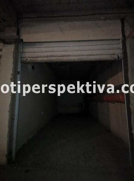 Zu verkaufen  Garage Plowdiw , Hristo Smirnenski , 18 qm | 69406853