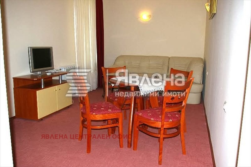 Продава ХОТЕЛ, гр. Златица, област София област, снимка 6 - Хотели - 56277160
