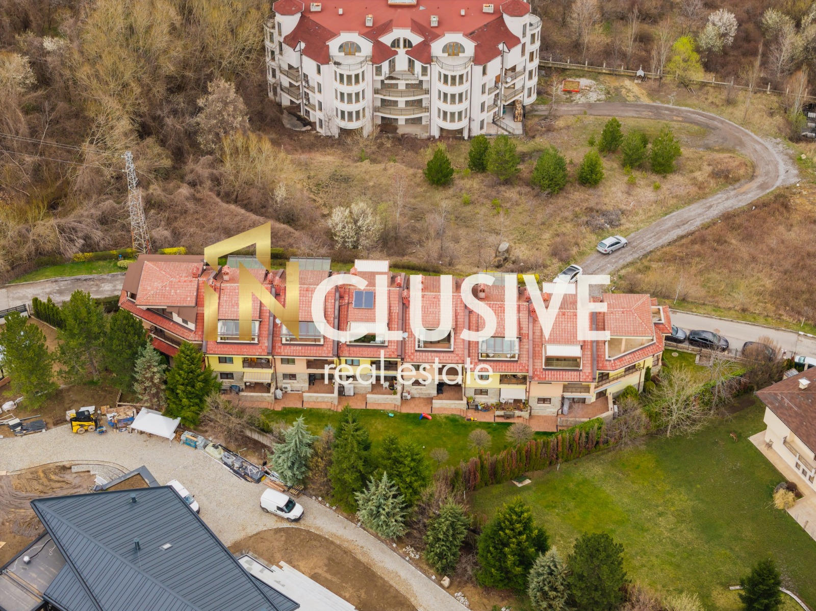 Продава КЪЩА, гр. София, Бояна, снимка 2 - Къщи - 54123025