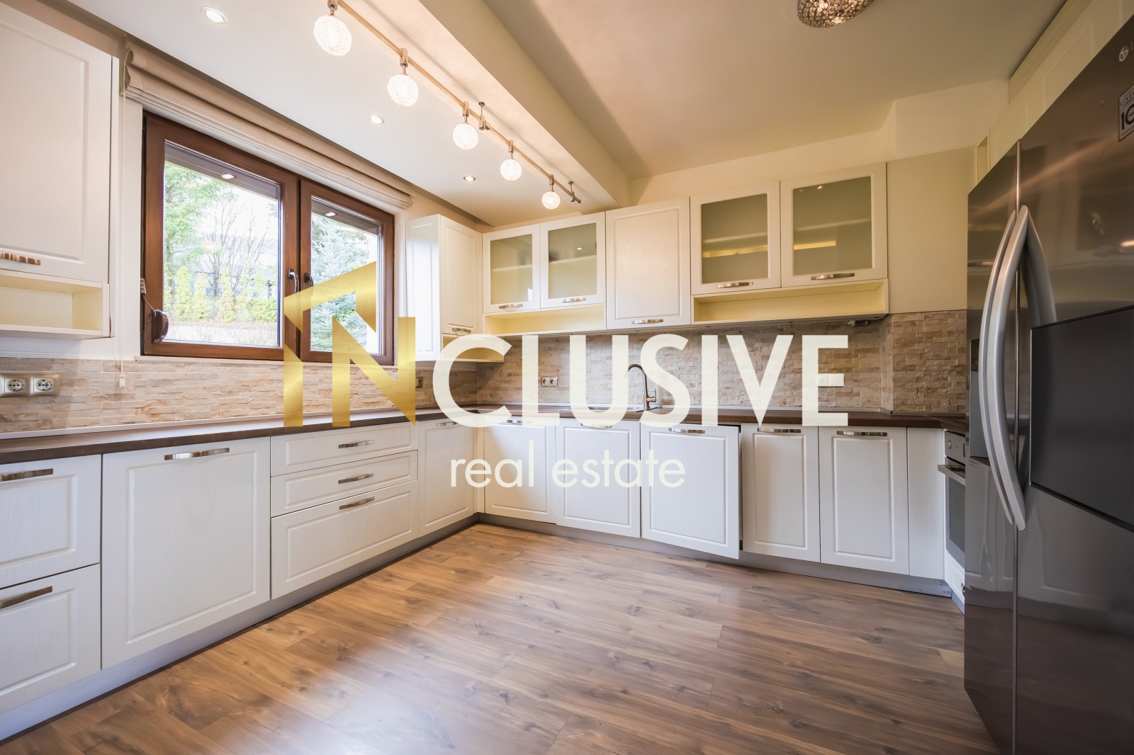 Продава КЪЩА, гр. София, Бояна, снимка 5 - Къщи - 54123025