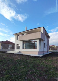 Продава КЪЩА, област Бургас, с. Лъка • 335000 € • 98708029 — Holmes.bg