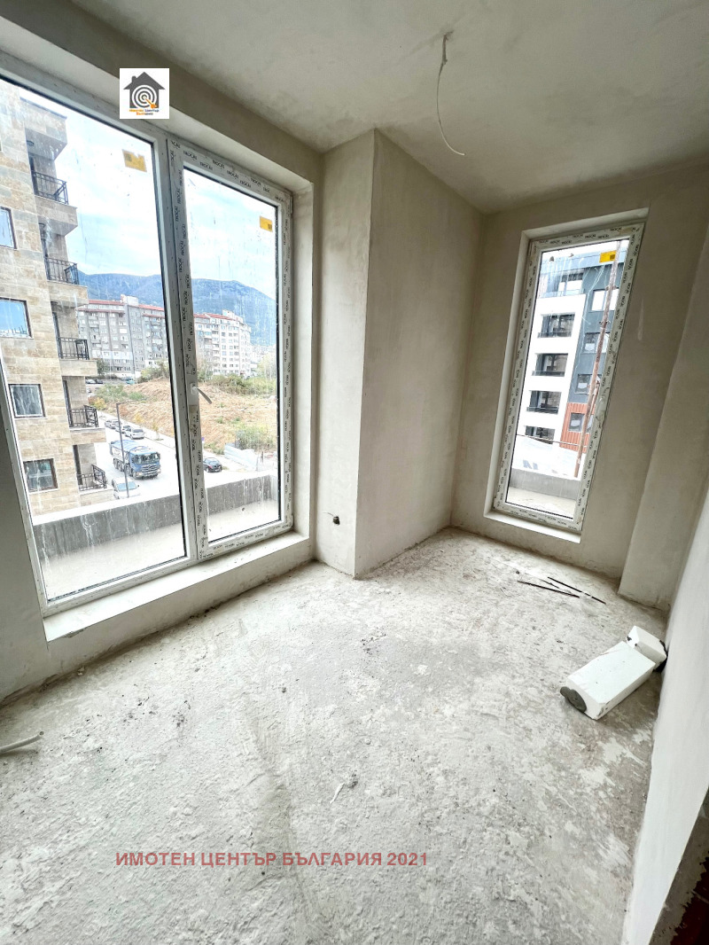 Na prodej  1 ložnice Sofia , Malinova dolina , 85 m2 | 36519221 - obraz [3]