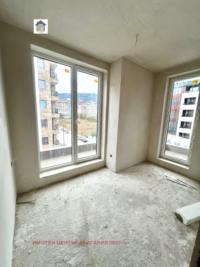 Na prodej  1 ložnice Sofia , Malinova dolina , 85 m2 | 36519221 - obraz [4]