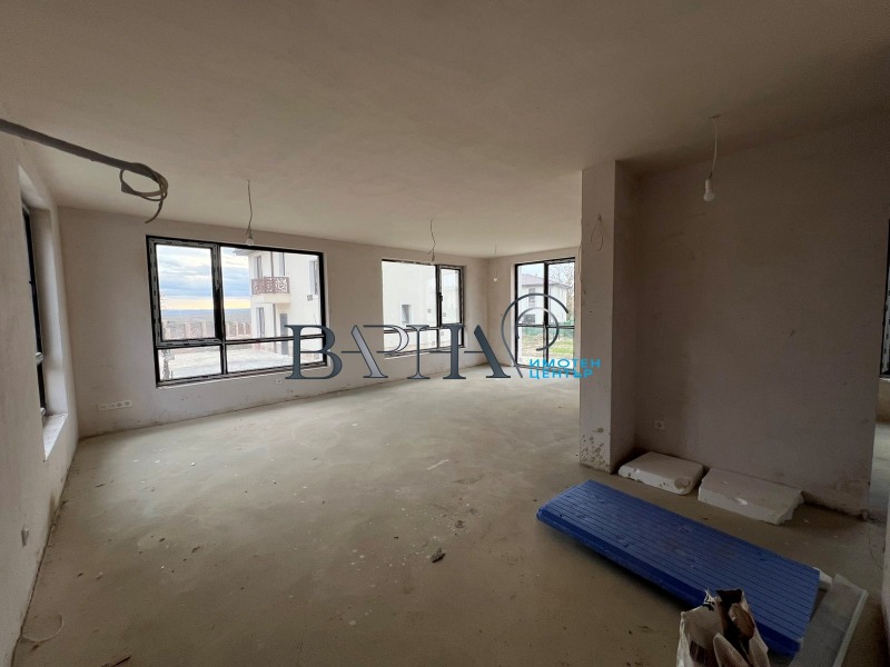 Продава КЪЩА, с. Приселци, област Варна, снимка 8 - Къщи - 52453091