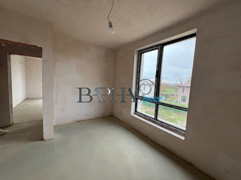 Продава КЪЩА, с. Приселци, област Варна, снимка 2 - Къщи - 52453091