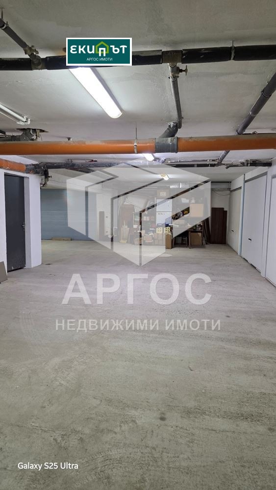 Продава ГАРАЖ, ПАРКОМЯСТО, гр. Варна, Център, снимка 11 - Гаражи и паркоместа - 55223162