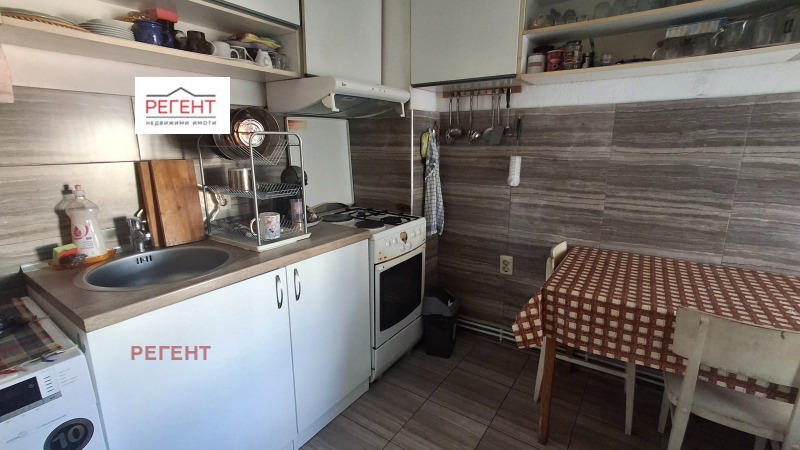 Продава 3-СТАЕН в град Габрово, Център - 83 кв.м / 102 000 € » 199 494.66 лв., РЕГЕНТ