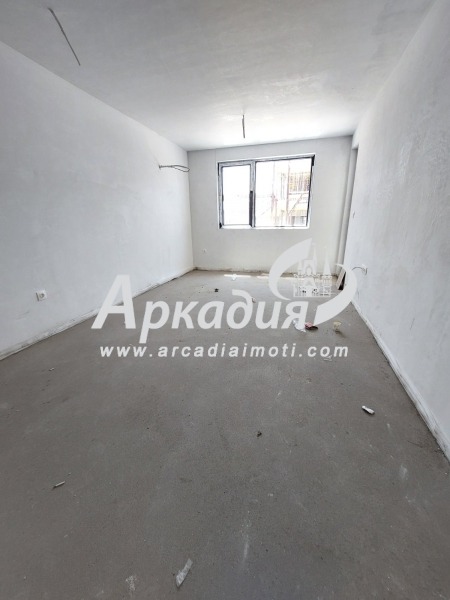 À vendre  1 chambre Plovdiv , Hristo Smirnenski , 64 m² | 82164093