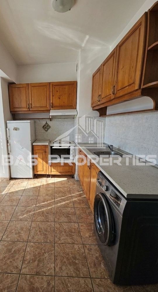 Продава 2-СТАЕН, гр. София, Изток, снимка 2 - Апартаменти - 53994113