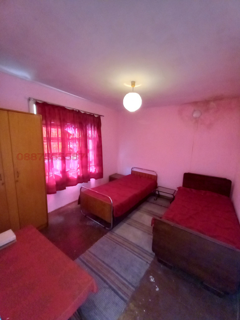 Продава КЪЩА, с. Овча могила, област Велико Търново, снимка 14 - Къщи - 52783139