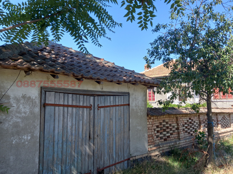 Продава КЪЩА, с. Овча могила, област Велико Търново, снимка 17 - Къщи - 52783139