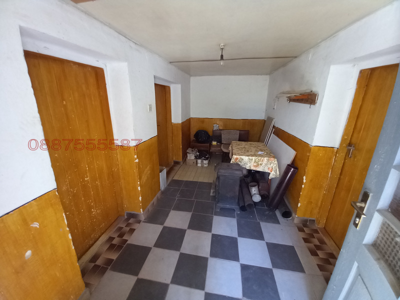 Продава КЪЩА, с. Овча могила, област Велико Търново, снимка 6 - Къщи - 52783139