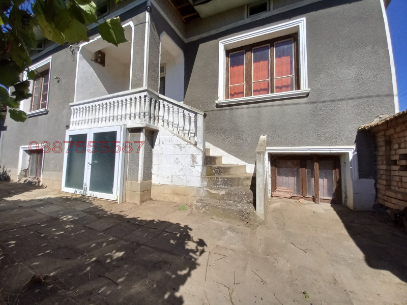 Продава КЪЩА, с. Овча могила, област Велико Търново, снимка 5 - Къщи - 52783139