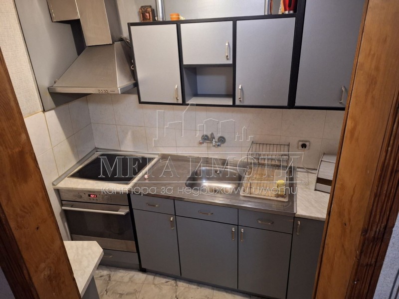 Продава КЪЩА, гр. Сливен, Център, снимка 7 - Къщи - 53366531