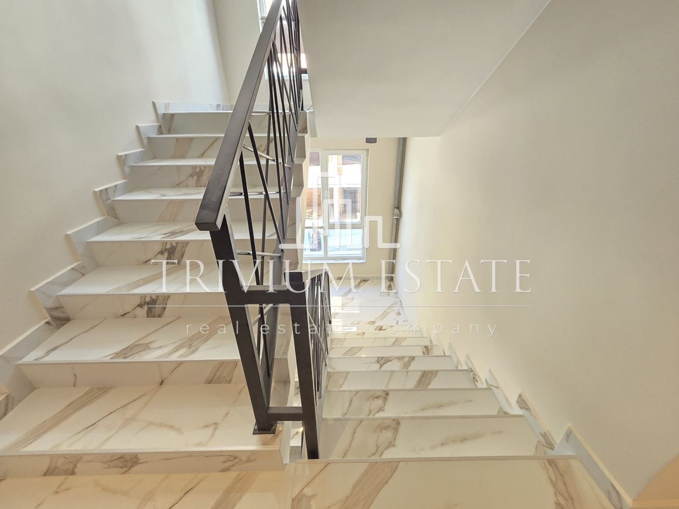 Продава 1-СТАЕН, гр. Пловдив, Кючук Париж, снимка 5 - Апартаменти - 55207712