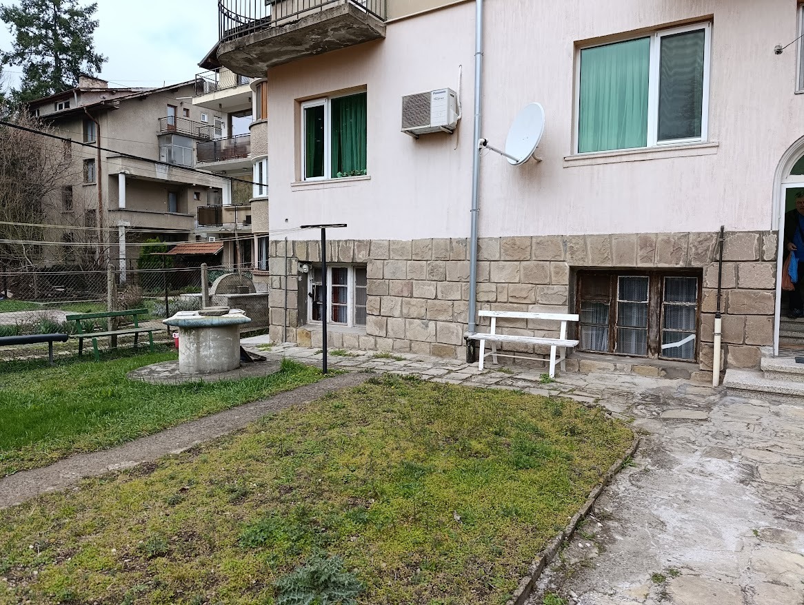 Продава ЕТАЖ ОТ КЪЩА, гр. София, гр. Банкя, снимка 2 - Етаж от къща - 54057015