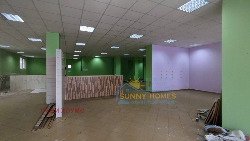 Продава МАГАЗИН в град Велико Търново, Колю Фичето - 1158 кв.м / При запитване, СЪНИ ХОУМС