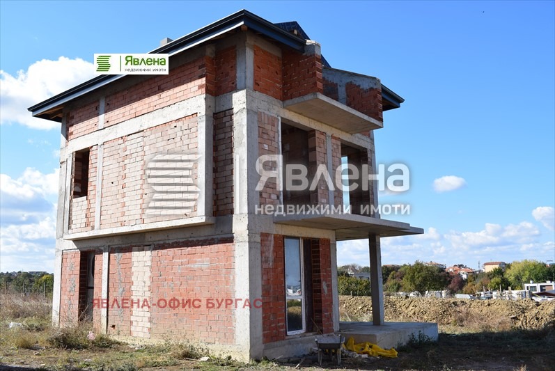 Продава КЪЩА, с. Лозенец, област Бургас, снимка 2 - Къщи - 38926757