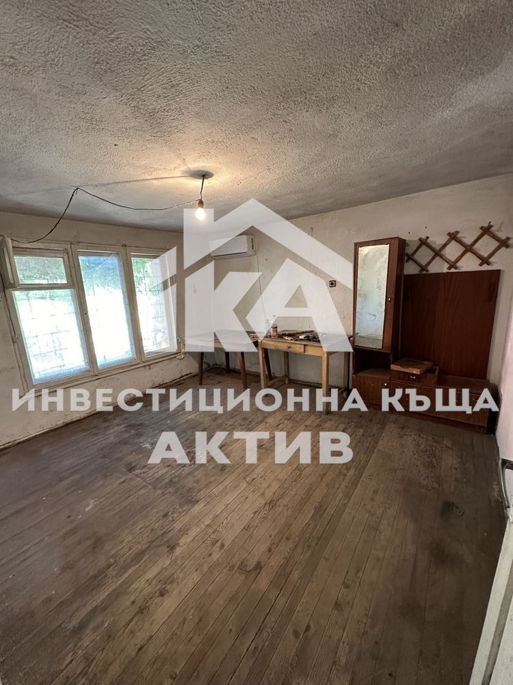 Продава КЪЩА, с. Чоба, област Пловдив, снимка 2 - Къщи - 48692730