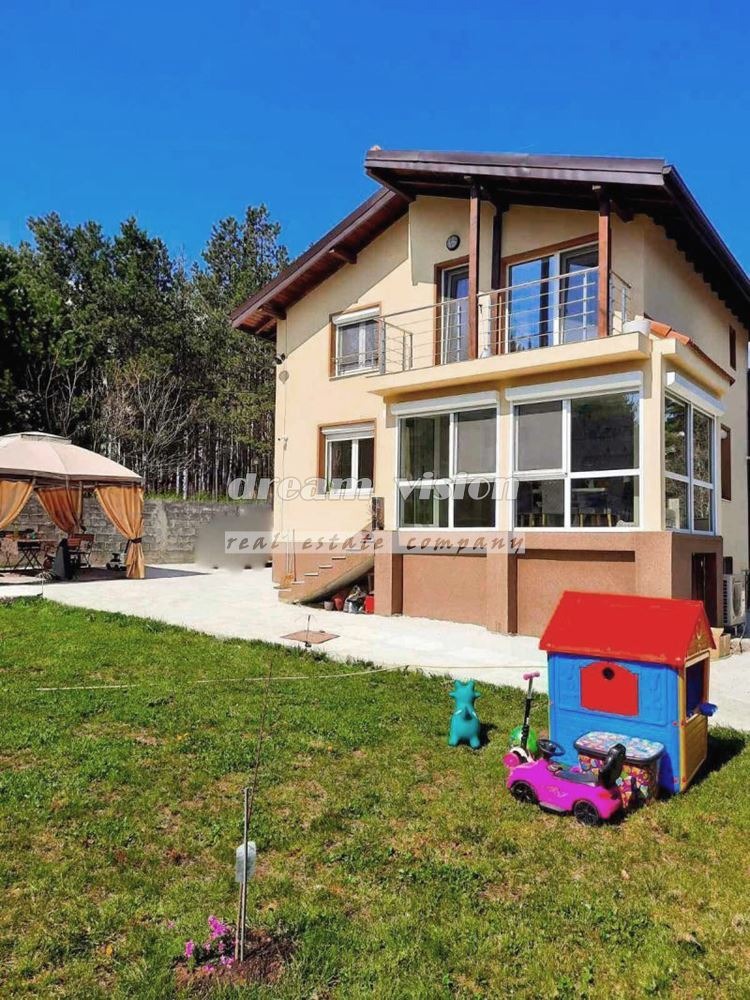 Продава КЪЩА, гр. София, с. Войнеговци, снимка 13 - Къщи - 53888185