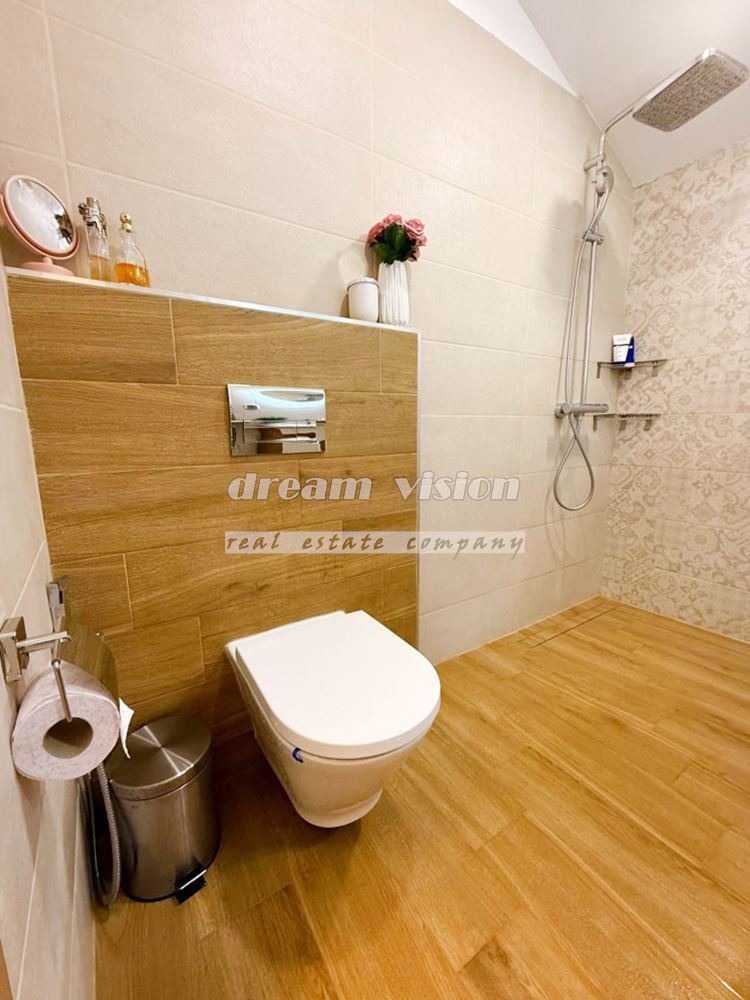 Продава КЪЩА, гр. София, с. Войнеговци, снимка 10 - Къщи - 53888185