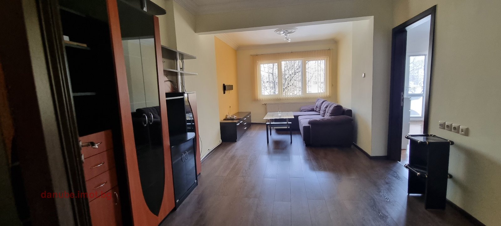 Продава  3-стаен град Русе , Център , 98 кв.м | 42452342