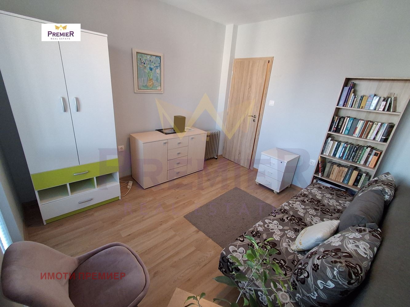 Продава 3-СТАЕН, гр. Варна, Окръжна болница-Генерали, снимка 3 - Апартаменти - 56459249